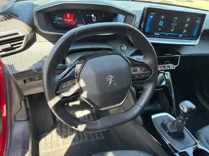 Photo 7 Peugeot 208  PureTech 100 S&S BVM6