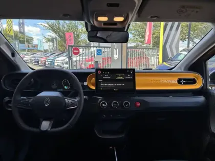 Photo 9 Renault Twingo  E-Tech Electrique 80 ch autonomie urbaine