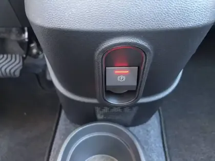 Photo 18 Renault Twingo  E-Tech Electrique 80 ch autonomie urbaine