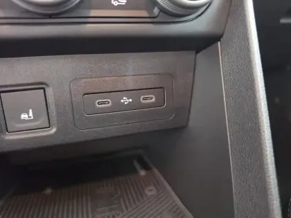 Photo 438 Dacia Jogger  ECO-G 120 auto 7 pl