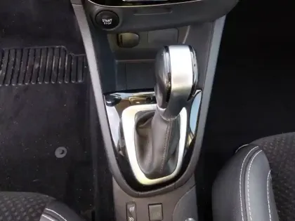 Photo 22 Renault Clio  Estate TCe 120 Energy  EDC
