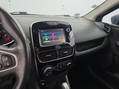 Photo 46 Renault Clio  Estate TCe 120 Energy  EDC