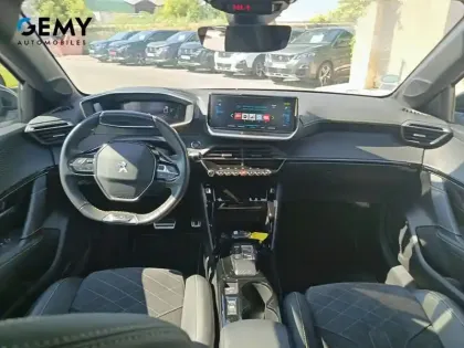 Photo 7 Peugeot 208  Electrique 50 kWh 136ch