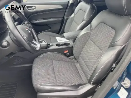 Photo 8 Renault Arkana  E-Tech hybride 145 - 22