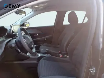 Photo 8 Peugeot 208  PureTech 100 S&S BVM6