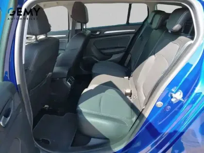 Photo 9 Renault Megane Mégane IV Estate Blue dCi 115 EDC