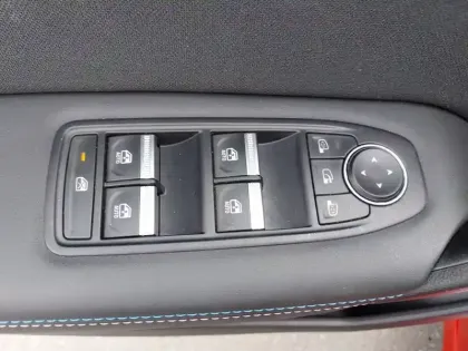 Photo 22 Renault Symbioz  E-Tech full hybrid 145