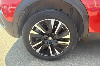 Photo 10 Peugeot 2008  PureTech 130 S&S EAT8