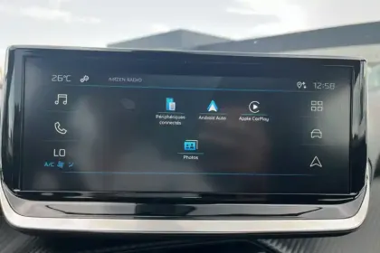 Photo 19 Peugeot 2008  Hybrid 145 e-DCS6