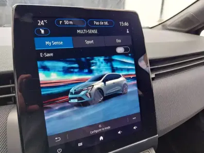 Photo 21 Renault Clio  E-Tech full hybrid 145