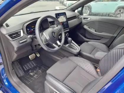 Photo 9 Renault Clio  E-Tech full hybrid 145