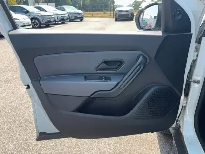 Photo 10 Dacia Duster  ECO-G 100 4x2