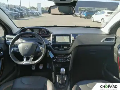 Photo 11 Peugeot 2008  PureTech 130ch S&S BVM6