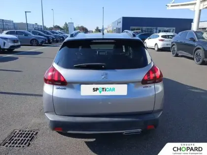 Photo 30 Peugeot 2008  PureTech 130ch S&S BVM6