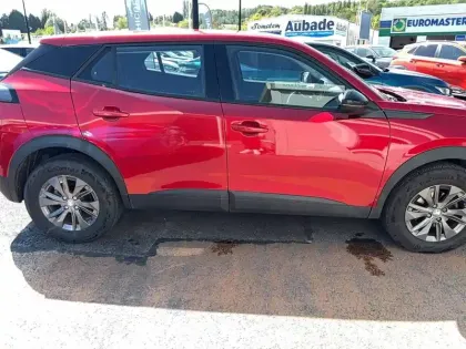 Photo 12 Peugeot 2008  PureTech 100 S&S BVM6