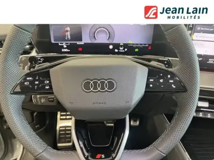 Photo 11 Audi Q3  Sportback TFSI 150 ch Hybride S tronic 7