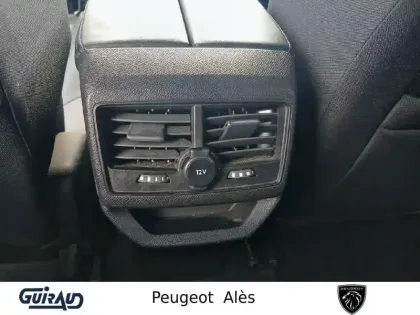 Photo 14 Peugeot 3008  PureTech 130ch S&S EAT8