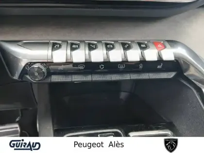 Photo 21 Peugeot 3008  Hybrid 136 e-DCS6