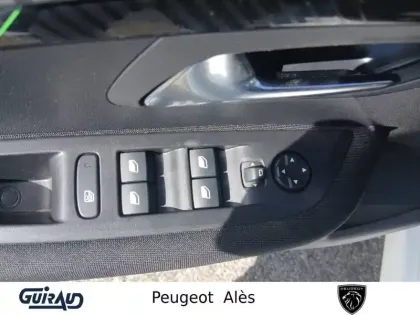 Photo 11 Peugeot 208  PureTech 75 S&S BVM5