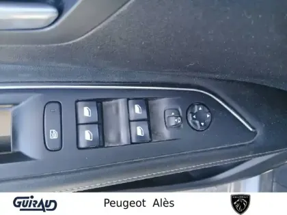 Photo 12 Peugeot 3008  BlueHDi 180ch S&S EAT8