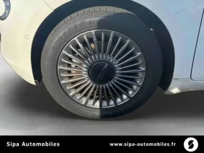 Photo 8 Fiat 500  3+1 e 118 ch