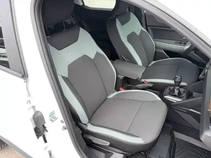 Photo 11 Dacia Duster  Mild Hybrid 130