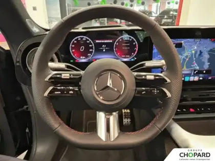 Photo 15 Mercedes CLA  220 8F-eDCT 4MATIC