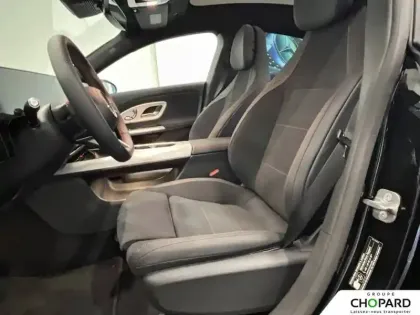 Photo 10 Mercedes CLA  220 8F-eDCT 4MATIC