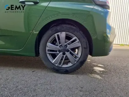 Photo 10 Peugeot 308  PureTech 130ch S&S EAT8