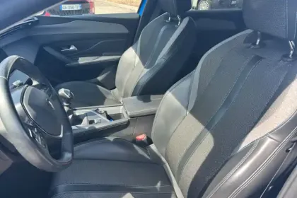 Photo 9 Peugeot 308  PureTech 130ch S&S BVM6