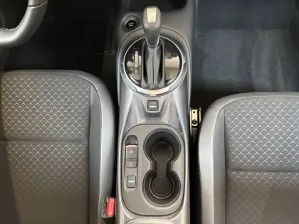 Photo 35 Nissan Juke  HYBRID 143