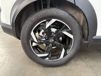Photo 5 Nissan Juke  HYBRID 143