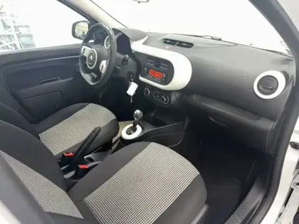 Photo 26 Renault Twingo  III Achat Intégral - 21