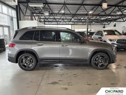 Photo 32 Mercedes GLB  200 d 8G-DCT
