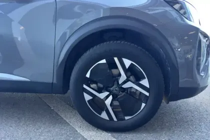 Photo 13 Peugeot 2008  PureTech 130 S&S EAT8