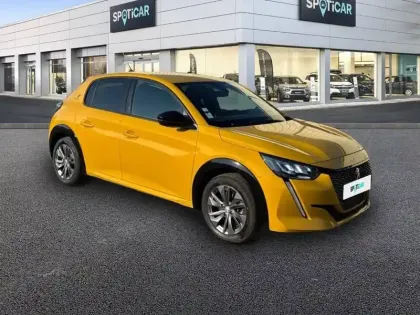 Photo 12 Peugeot 208  Electrique 50 kWh 136ch