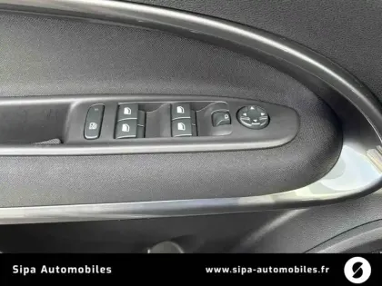Photo 77 Fiat 600  T-Gen 3 1.2 Hybrid 145ch eDCT6