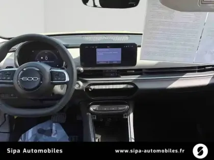 Photo 52 Fiat 600  T-Gen 3 1.2 Hybrid 145ch eDCT6
