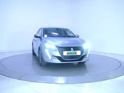 Photo 8 Peugeot 208  Electrique 50 kWh 136ch