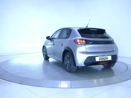 Photo 13 Peugeot 208  Electrique 50 kWh 136ch