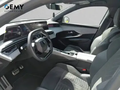 Photo 8 Peugeot 3008  Hybrid 136 e-DCS6
