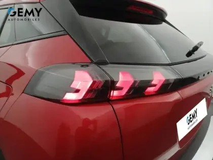 Photo 16 Peugeot 2008  PureTech 100 S&S BVM6