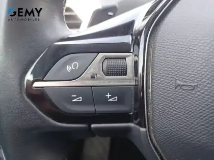 Photo 18 Peugeot 3008  Hybrid 225 e-EAT8