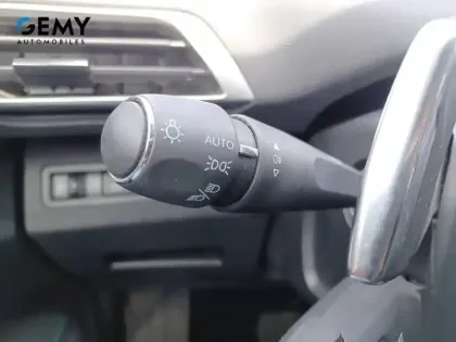Photo 21 Peugeot 3008  Hybrid 225 e-EAT8