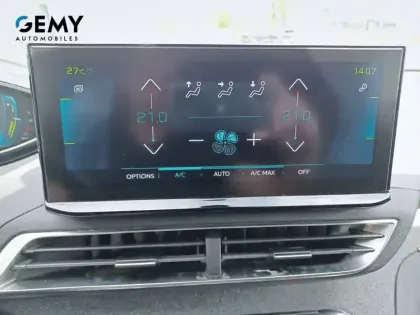 Photo 13 Peugeot 3008  Hybrid 225 e-EAT8