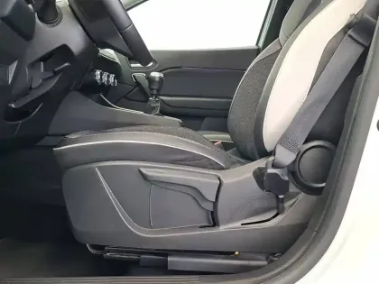 Photo 28 Renault Captur  Blue dCi 115
