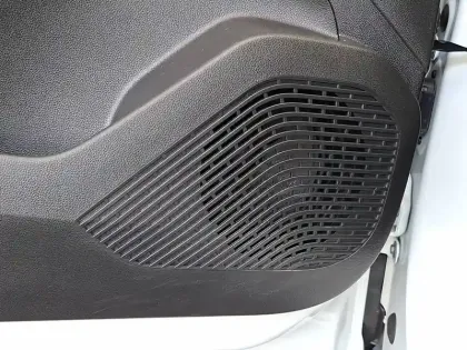 Photo 38 Renault Captur  Blue dCi 115