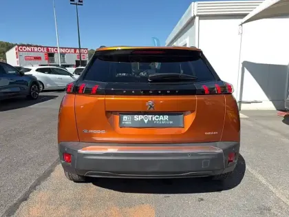 Photo 13 Peugeot 2008  Electrique 136 ch
