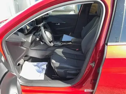 Photo 8 Peugeot 208  Electrique 50 kWh 136ch