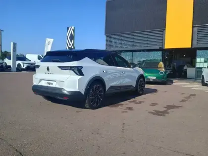 Photo 16 Renault Scenic  E-Tech électrique 220 ch grande autonomie